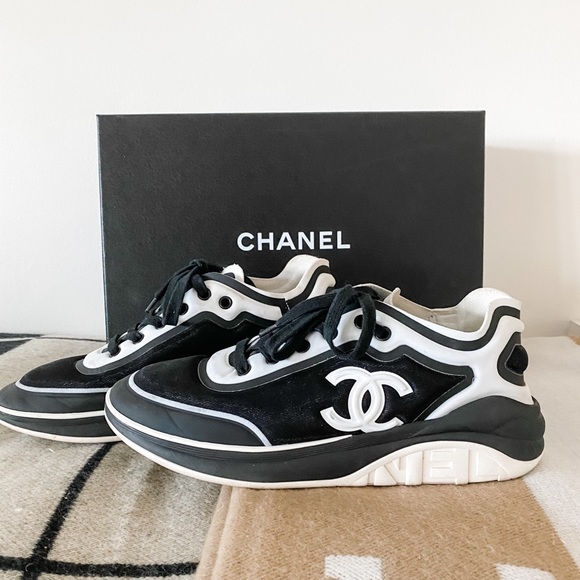 chanel black tennis shoes
